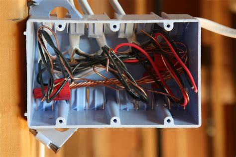 conntecting light to plastic electrical box|plastic electrical box installation.